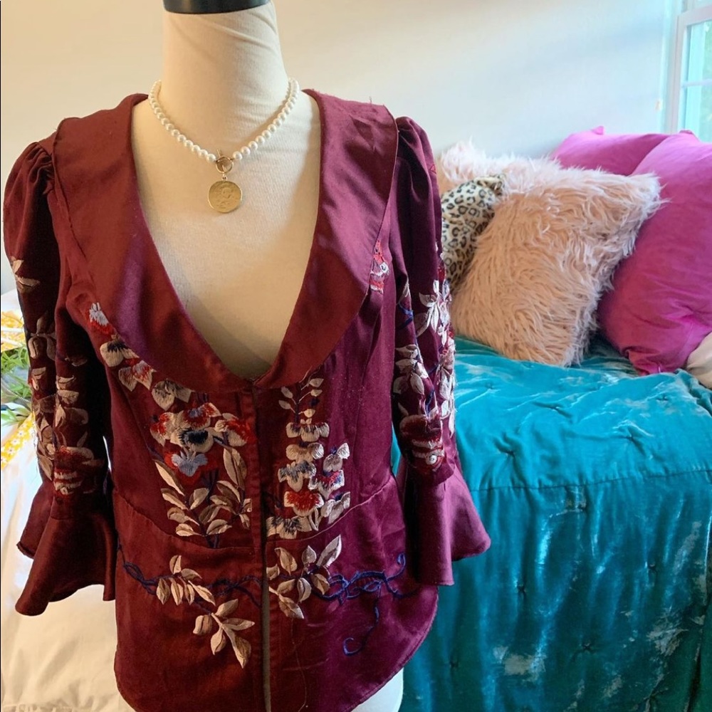FREE PEOPLE Embroidered Peplum Top 💜